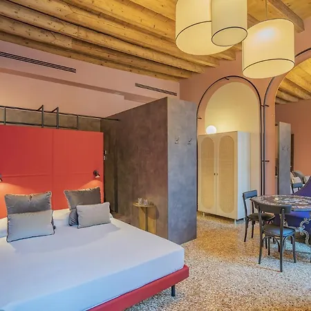 Corte Rubbi 5 Deluxe Studio-Apartment Venezia Esterno foto